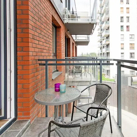 City Center - Walowa I Popieluszki By Apartmore Gdansk Exterior photo