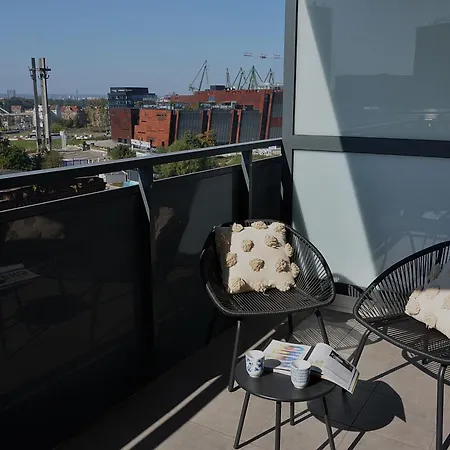 City Center - Walowa I Popieluszki By Apartmore Gdansk Exterior photo
