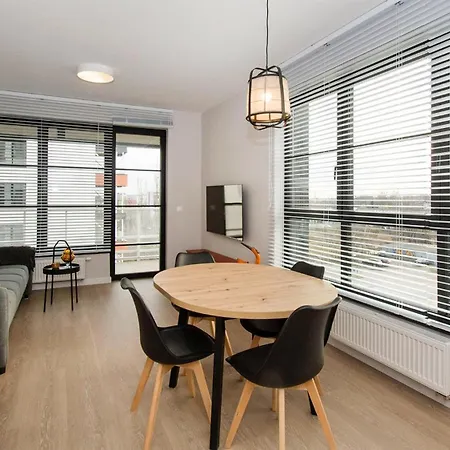 City Center - Walowa I Popieluszki By Apartmore Gdansk Exterior photo